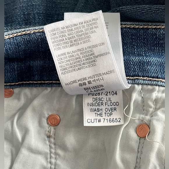 MOTHER Petite Lil' Insider Flood in Over The Top Wash Size 30P Inseam 27” NWT - Picture 12 of 13